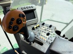 John Deere W540 mit Raspvorsatz