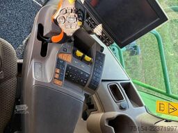 John Deere S 790