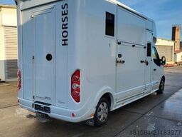 RENAULT Master + Roelofsen