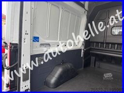 Ford Transit Doka Kasten L3H3- 6-Sitzer - AHK