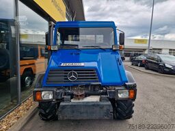 MERCEDES-BENZ Unimog U 110 Oldtimer Schlepper FZW