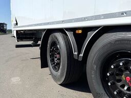 STAS 91 cbm, Cargofloor 10 mm, Liftachse, LENKACHSE