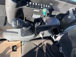 TAKEUCHI TB 290-2  Powertili  Werstelauslleger