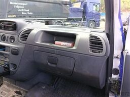 Mercedes-Benz 616 CDI 5-seater flatbed truck as a repair object