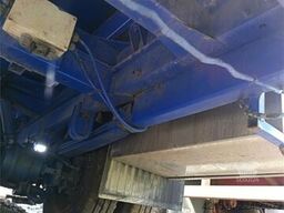 Mercedes-Benz 616 CDI 5-seater flatbed truck as a repair object
