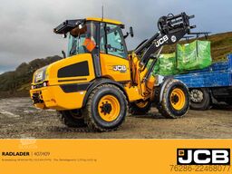 JCB 409