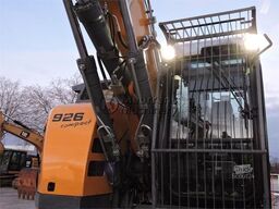 LIEBHERR R926