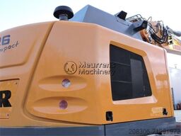 LIEBHERR R926
