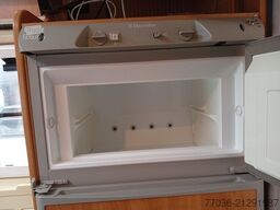 RAPIDO 786F,Klima,Aufbauheiz. dKüar,F.Bett,Marki