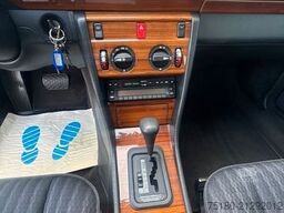 MERCEDES-BENZ 260 E Limousine PKW Oldtimer AHK