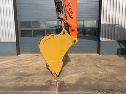 Hitachi ZX225US5LC