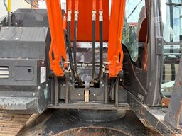 Hitachi ZX225US5LC