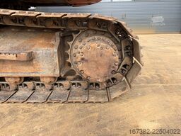 Hitachi ZX225US5LC