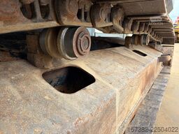 Hitachi ZX225US5LC