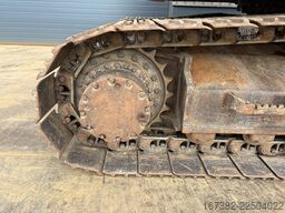 Hitachi ZX225US5LC