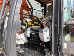 Hitachi ZX225US5LC