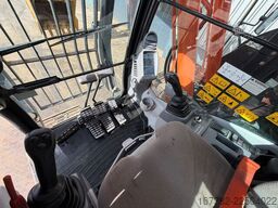 Hitachi ZX225US5LC