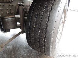 VOLVO FM9 300 6x2 Abrollkipper + kran