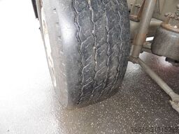 VOLVO FM9 300 6x2 Abrollkipper + kran