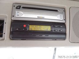 VOLVO FM9 300 6x2 Abrollkipper + kran