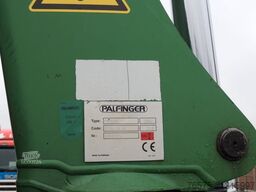 VOLVO FM9 300 6x2 Abrollkipper + kran