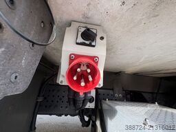 MERCEDES-BENZ Actros2546*E6d*Carrier*Retarder*Lift*TÜV*Liege*