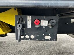 KRONE SE/DA03  DRYLINER 1-ACHS KOFFERAUFLIEGER, DOPPELSTOCK, HECKABSTüTZUNG