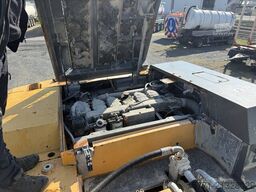 Liebherr R944C T KOPARKA GĄSIENNICOWA