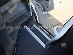 Mercedes-Benz Sprinter/EVM Limited / Euro 5 / Manual gearbox