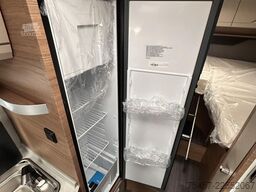 KNAUS Van TI VANSATION 650 MEG L-Sitzgruppe, Markise