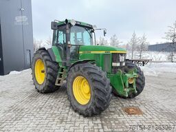 John Deere 7810