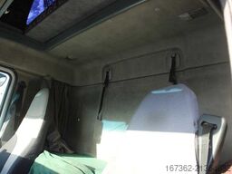 RENAULT MIDLUM 240.12 PR, SLEEPING CABIN, EURO 4