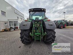 John Deere 6215 R