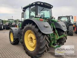 John Deere 6215 R