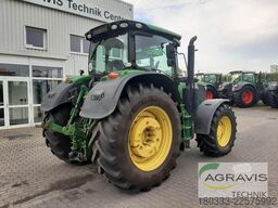 John Deere 6215 R