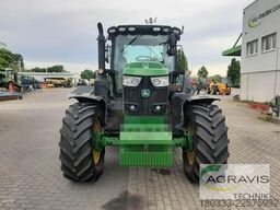 John Deere 6215 R