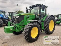 John Deere 6215 R