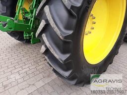 John Deere 6215 R