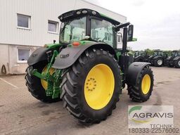 John Deere 6215 R