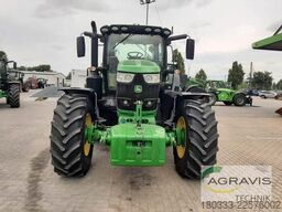 John Deere 6215 R