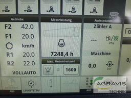 John Deere 6215 R
