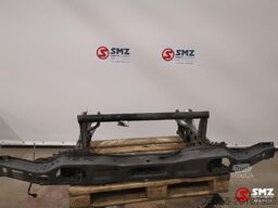Mercedes Occ Bumperbalk vooraan met steunen Atego 1828