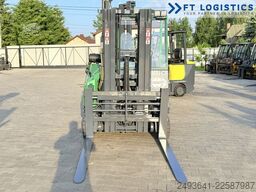 Combilift CB3000 DIESEL TRIPLEX 4900 POSITIONER