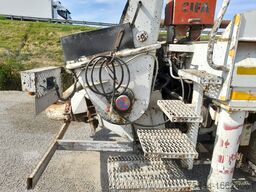 Iveco 330 30H
