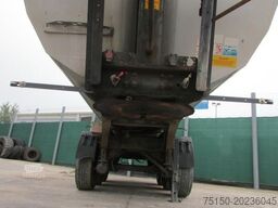 KEMPF SKM 35/3 - Kippmulde 32 m³ Nr.: 098