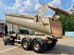Fruehauf STEEL CHASSIS,  DUMPER!   Full spring!  TOP con...