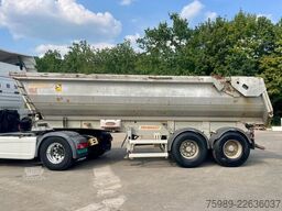 Fruehauf STEEL CHASSIS,  DUMPER!   Full spring!  TOP con...