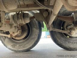 Fruehauf STEEL CHASSIS,  DUMPER!   Full spring!  TOP con...