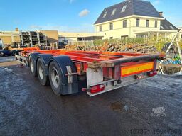 Renders RSCC 12-27 3 AXLE CONTAINER CHASSIS  40 FT 2X20...