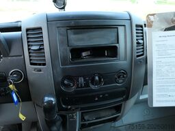 mercedes-benz SPRINTER 310 CDI MAXI EURO-5 KOFFER REGALE KAMERA DURCHGANG COC
